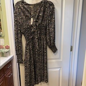 Max Studio Floral Long Sleeve Dress
